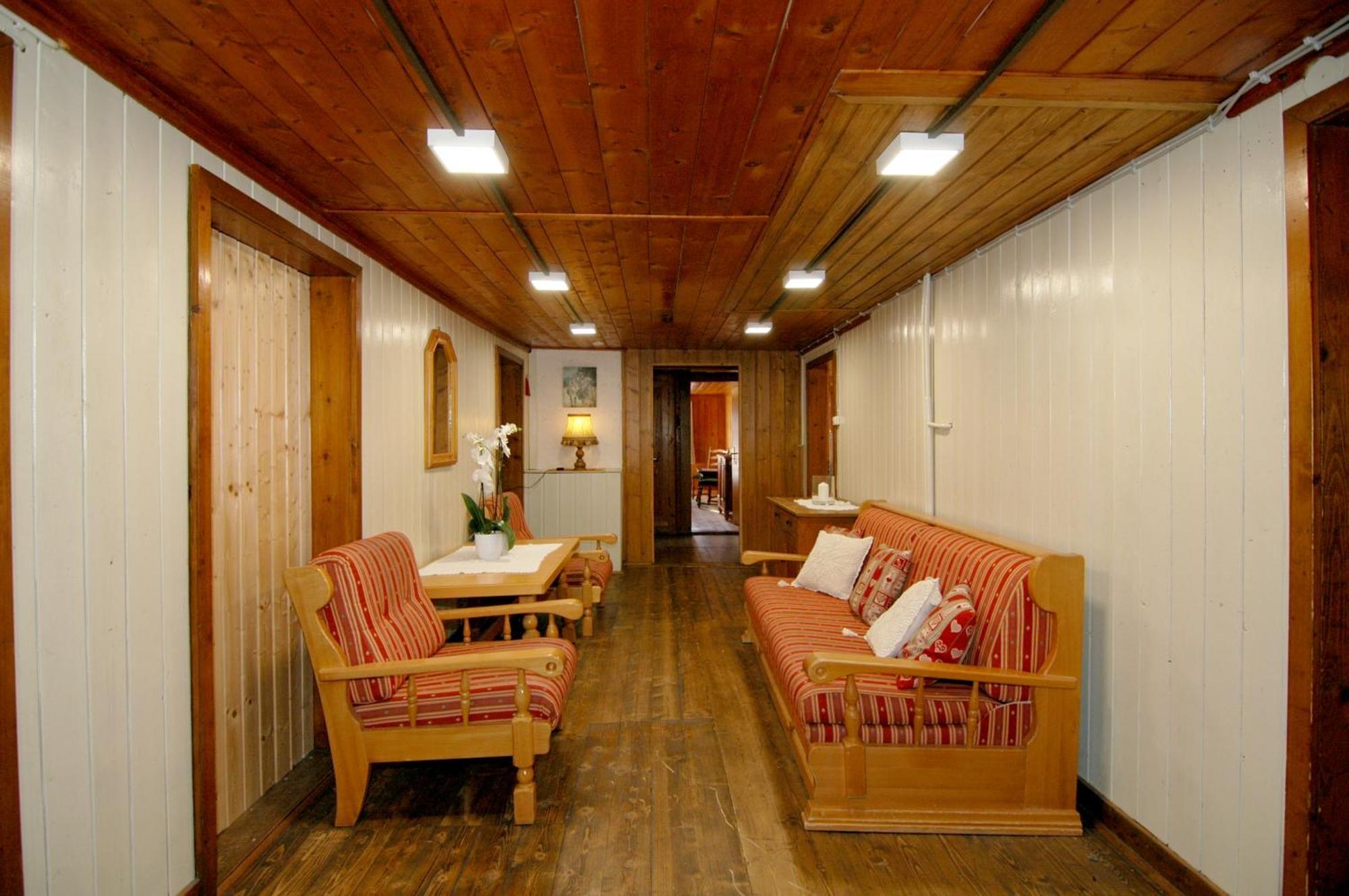 Walmendinger Haus Apartment Hirschegg  Стая снимка